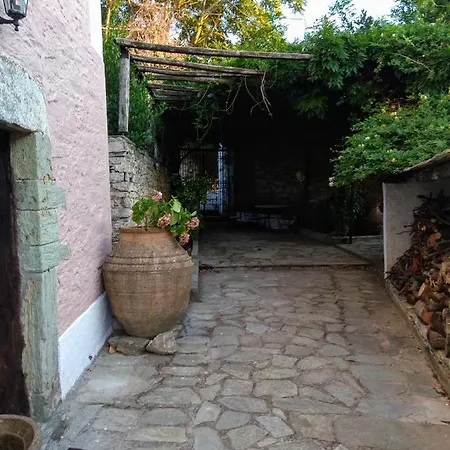 Tzortzi Mansion